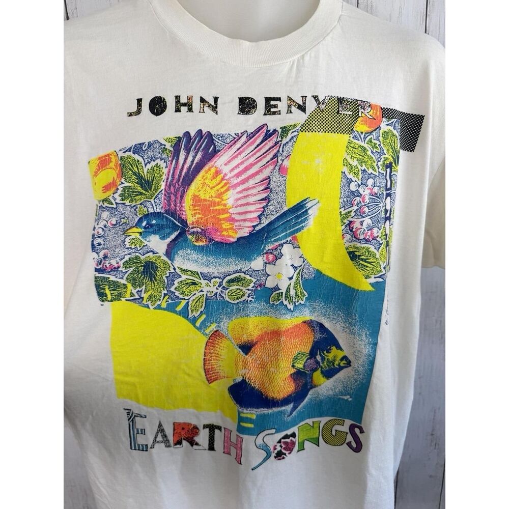 Earth Men's Multi Shirt